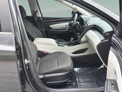 Used 2022 Hyundai Tucson SEL FWD image 18