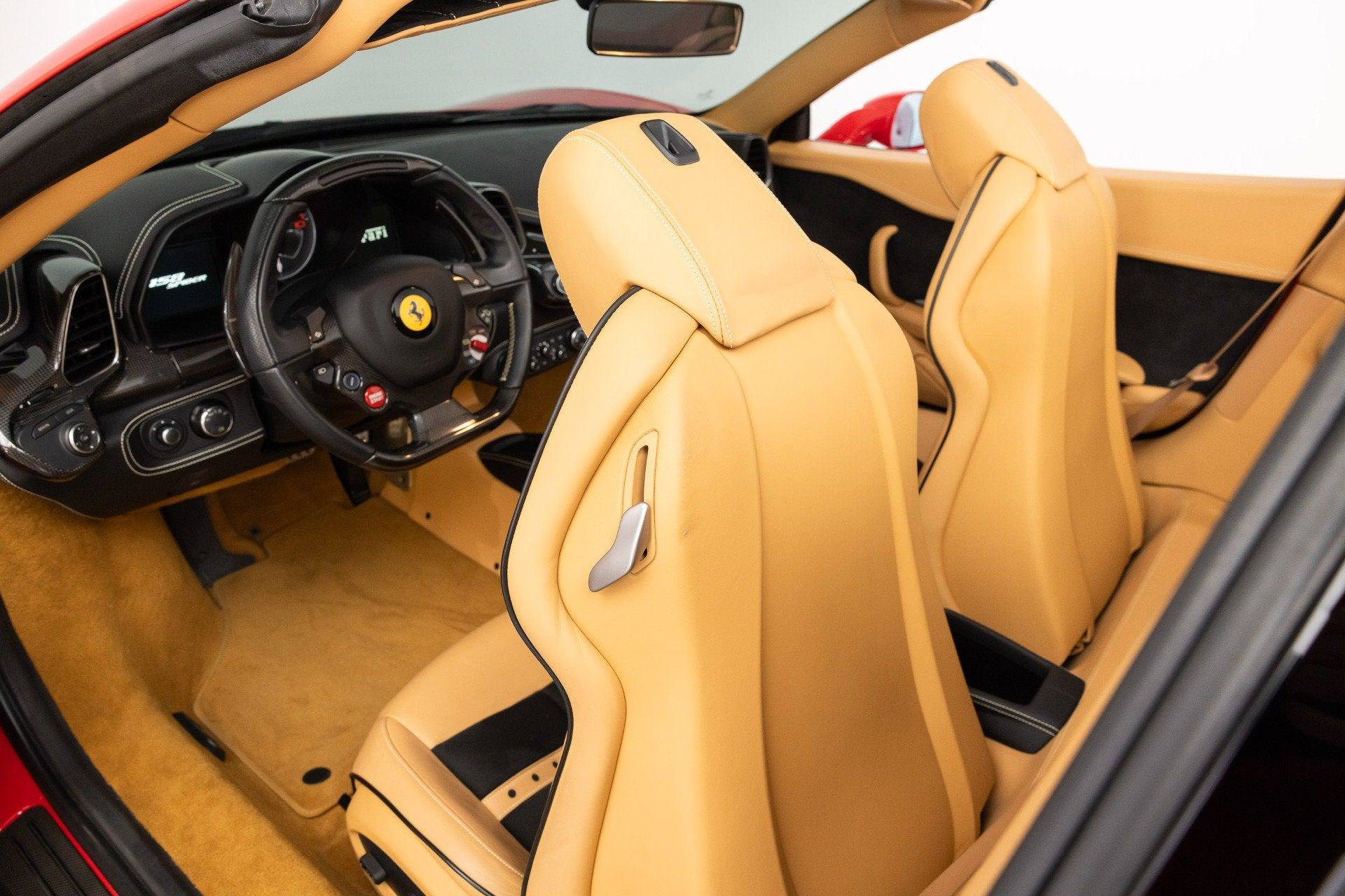 Certified 2013 Ferrari 458 Spider RWD image 69