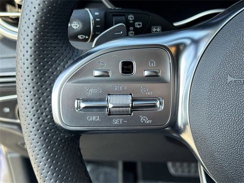 Used 2022 Mercedes-Benz GLC 300 GLC 300 image 25