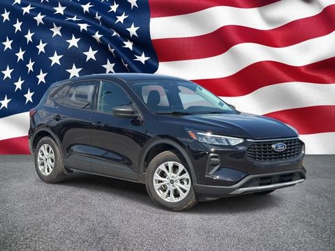 Certified 2025 Ford Escape Active FWD image 14
