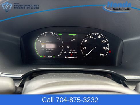 Used 2025 Honda CR-V Sport image 25