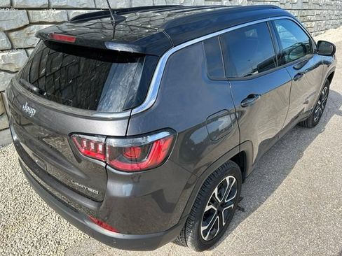 Used 2023 Jeep Compass Limited AWD/4WD image 5