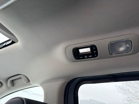 New 2026 Honda Odyssey Touring image 20
