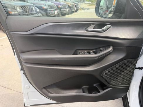 New 2026 Jeep Grand Cherokee Laredo X RWD image 13