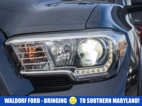 Used 2019 Toyota Tacoma 4x4 Double Cab image 14