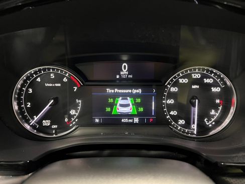 Used 2025 Cadillac XT5 Luxury image 27