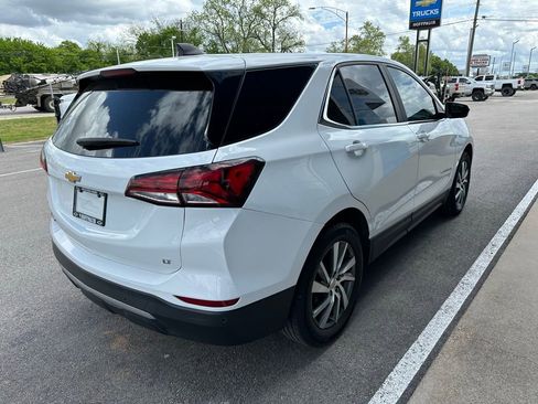 Used 2023 Chevrolet Equinox LT image 4