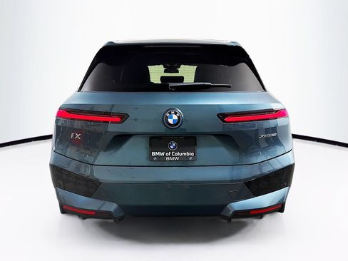 Used 2024 BMW iX xDrive50 w/ Premium Package AWD/4WD image 6