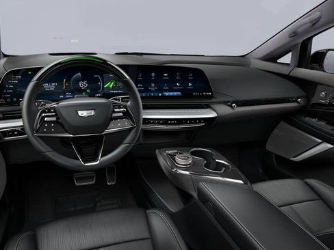 New 2025 Cadillac Optiq Luxury 2 image 10