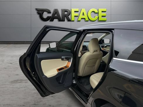 Used 2017 Volvo XC60 T6 Inscription w/ Advanced Package AWD/4WD image 18