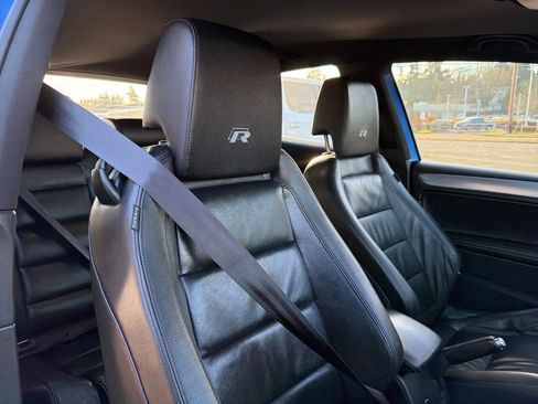 Used 2013 Volkswagen Golf R 2-Door image 16