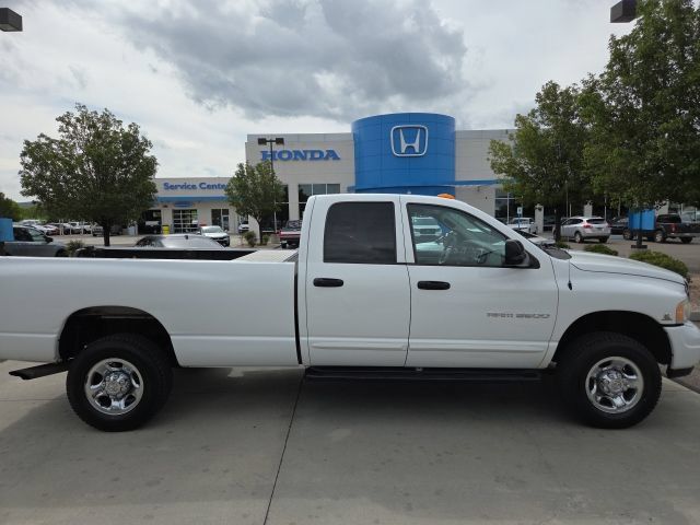 Used 2004 Dodge Ram 3500 Truck ST w/ Trailer Tow Group AWD/4WD image 4