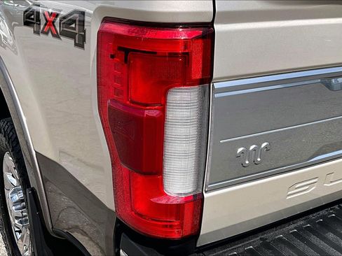 Used 2018 Ford F350 King Ranch w/ King Ranch Ultimate Package AWD/4WD image 31