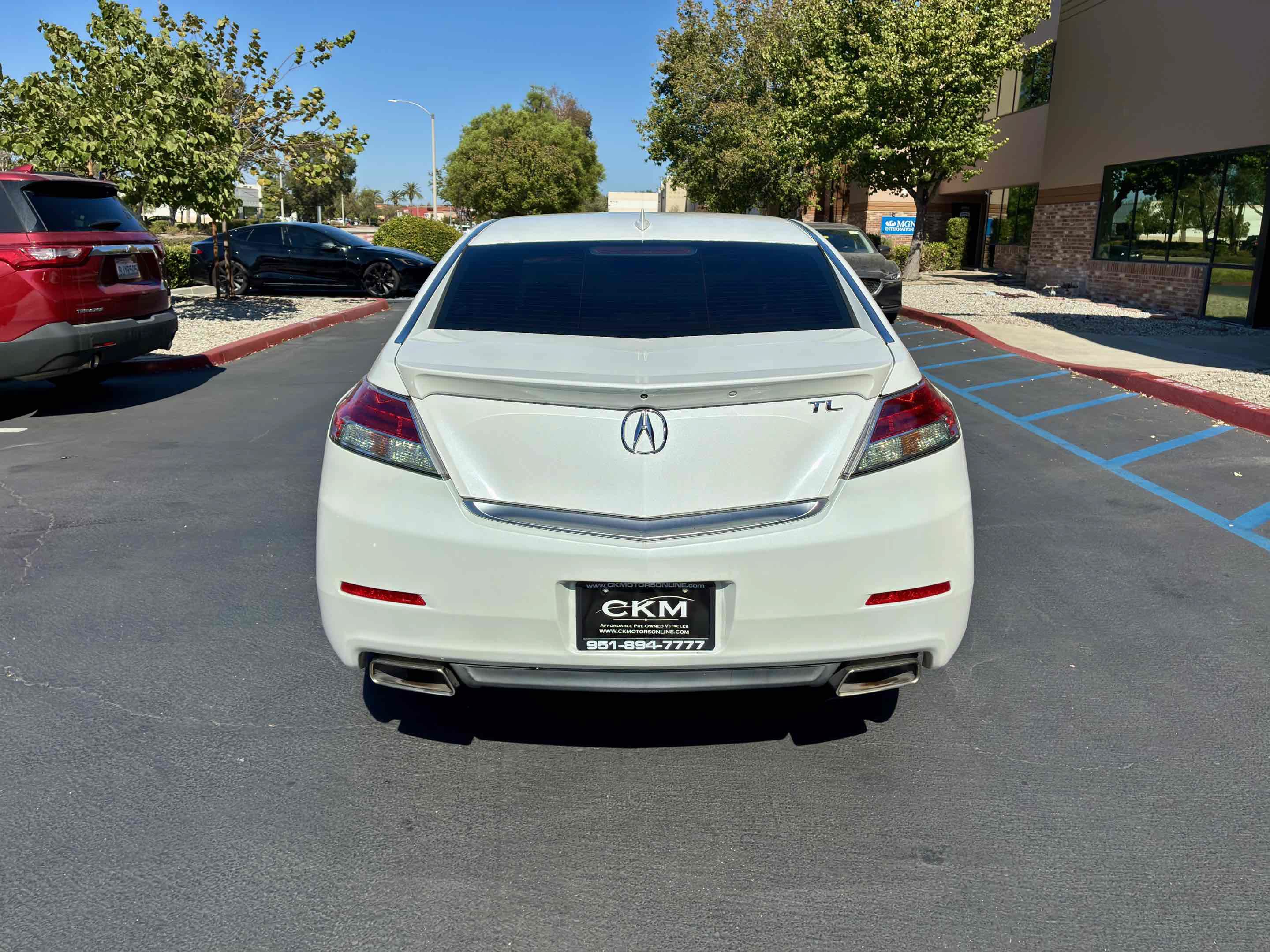 Used 2014 Acura TL w/ Technology Package FWD image 9
