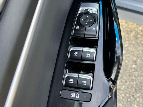 Used 2025 Kia K5 GT-Line image 21
