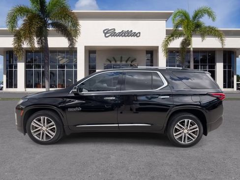 Certified 2023 Chevrolet Traverse High Country AWD/4WD image 9