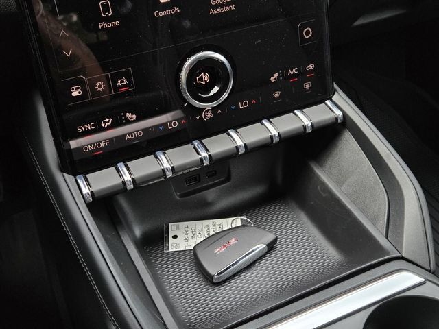 New 2027 GMC Terrain Elevation w/ Elevation Premium Package FWD image 23