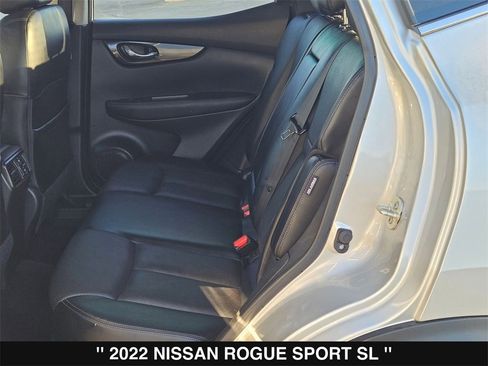 Used 2022 Nissan Rogue Sport SL image 17