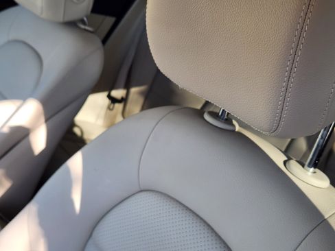 Used 2020 Mercedes-Benz GLC 300 image 17