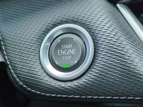 Used 2026 Chevrolet Equinox LT FWD image 27