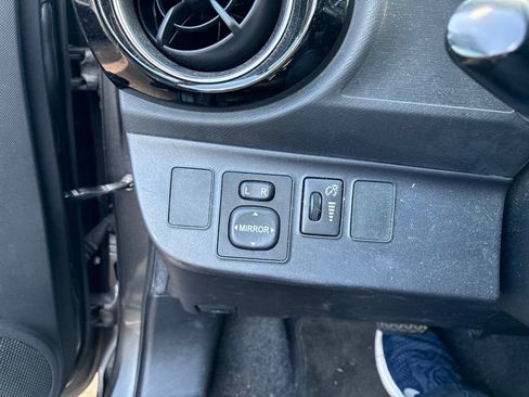 Used 2016 Toyota Prius C Four FWD image 18
