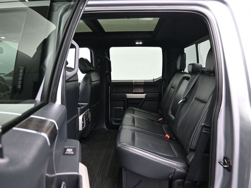 Used 2022 Ford F250 Lariat w/ Tremor Off-Road Package image 10