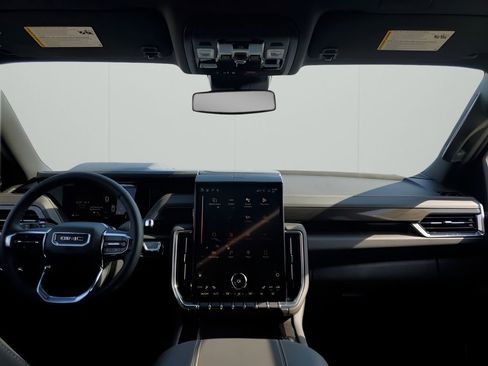 New 2026 GMC Yukon XL Elevation image 23