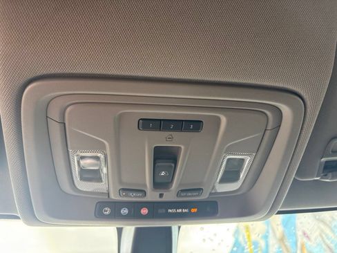 Used 2019 Chevrolet Silverado 1500 RST AWD/4WD image 21