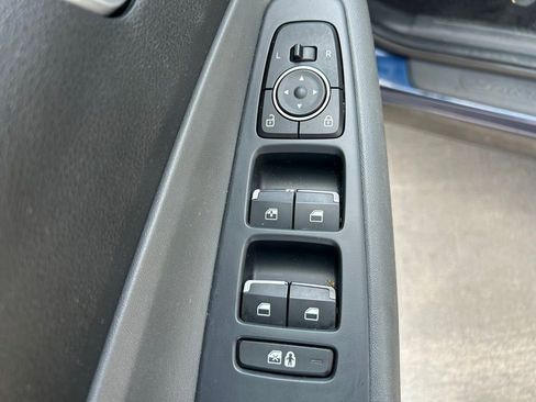 Used 2023 Hyundai Santa Fe SE AWD/4WD image 19