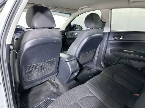 Used 2020 Kia Optima LX FWD image 21