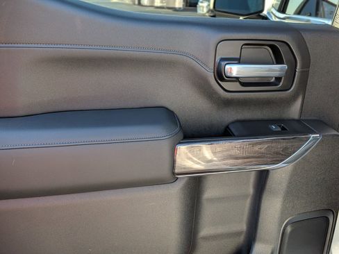 Used 2020 Chevrolet Silverado 1500 LTZ w/ LTZ Plus Package image 34