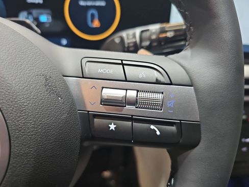 New 2026 Hyundai Tucson Limited image 19