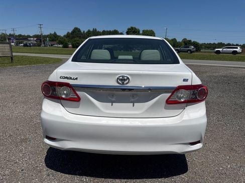 Used 2013 Toyota Corolla LE FWD image 11