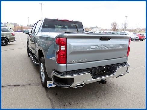 Used 2024 Chevrolet Silverado 1500 LT image 5