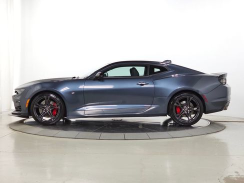 Used 2023 Chevrolet Camaro SS RWD image 4