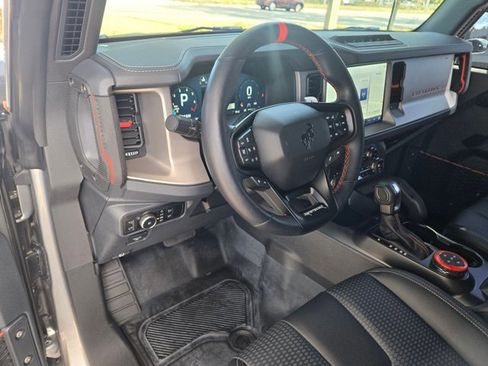 Used 2024 Ford Bronco Raptor image 9