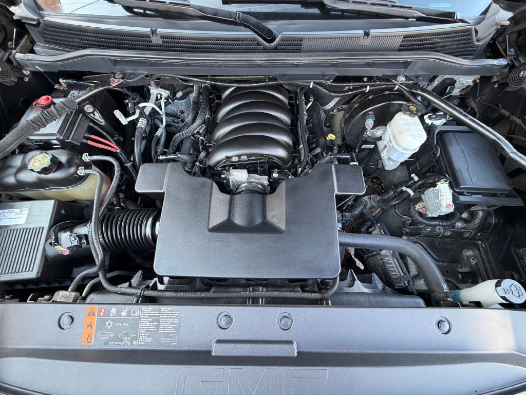 Used 2018 GMC Sierra 1500 Denali AWD/4WD image 9