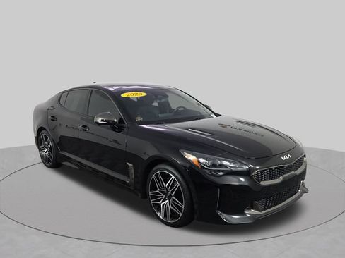 Used 2023 Kia Stinger GT2 AWD/4WD image 12