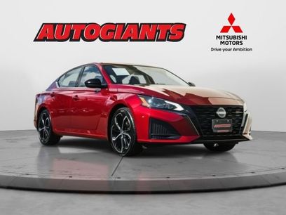 Used 2023 Nissan Altima 2.5 SR w/ SR Premium Package