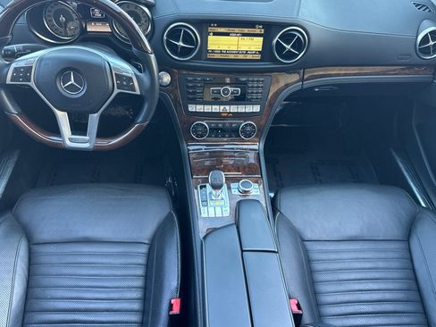 Used 2013 Mercedes-Benz SL 550 image 14