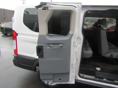 Used 2015 Ford Transit 150 XL image 14