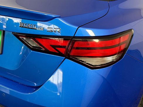 Used 2021 Nissan Sentra SR image 34