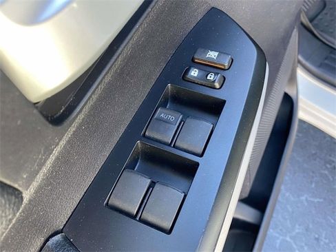 Used 2020 Toyota Tundra SR5 image 17