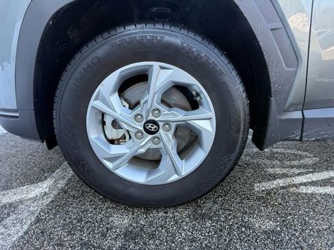 Used 2023 Hyundai Tucson SE image 10