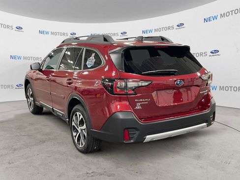 Certified 2022 Subaru Outback Limited XT image 3