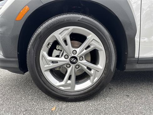 Certified 2023 Hyundai Kona SEL w/ Cargo Package image 11