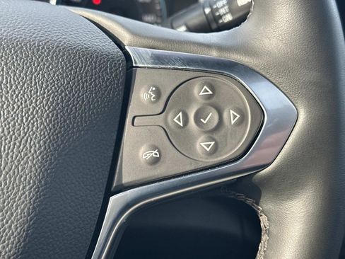 Certified 2023 Chevrolet Traverse LT w/ LT Premium Package image 26