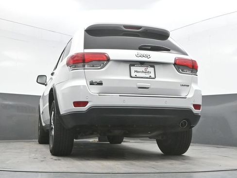 Used 2020 Jeep Grand Cherokee Limited AWD/4WD image 27
