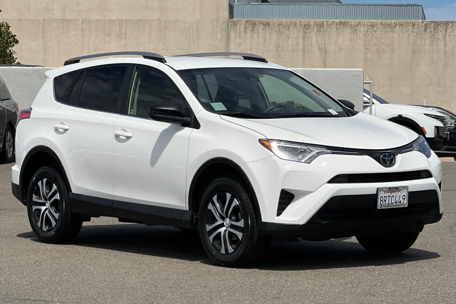 Used 2017 Toyota RAV4 LE w/ Carpet Mat Package FWD image 5