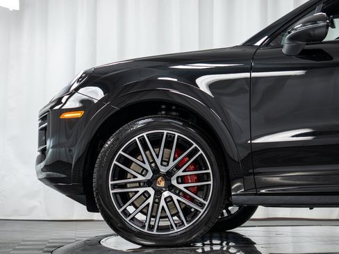 New 2026 Porsche Cayenne S AWD/4WD image 33